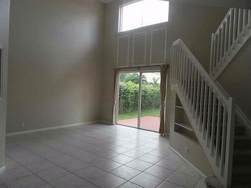 2nd image of 16310 SW 15th St