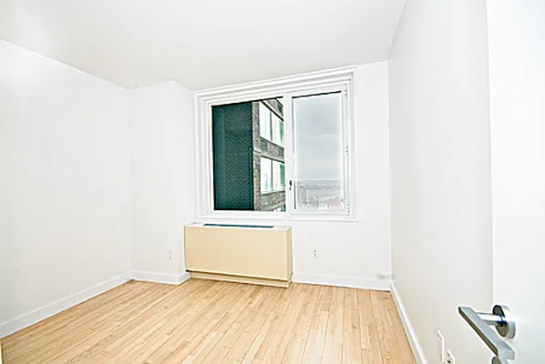 Rented by Domus Realty | media 55