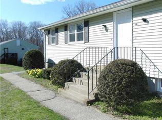 14 Mansfield City Rd APT C, Storrs Mansfield, CT 06268