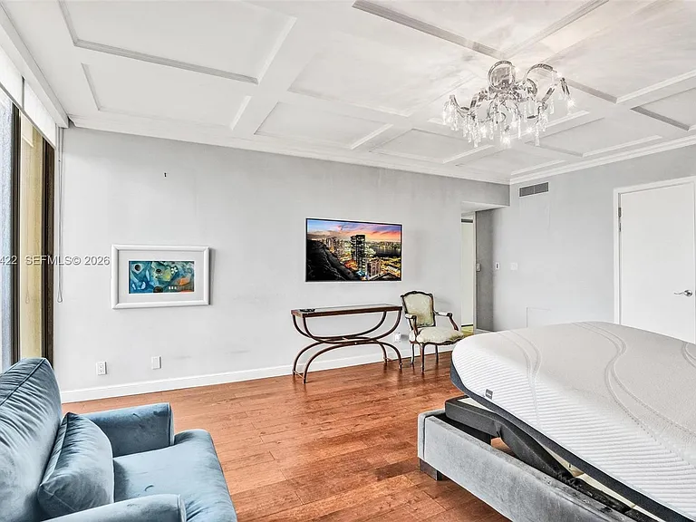 19355 Turnberry Way #8K — Photo 17
