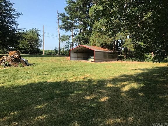3rd image of 147 S Ramblewood Dr