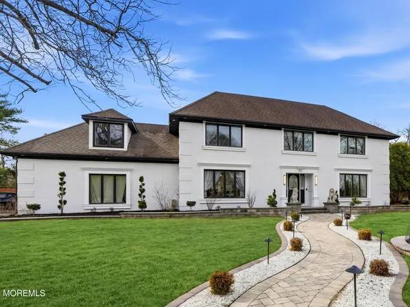 30 Muncy Drive, West Long Branch, NJ 07764