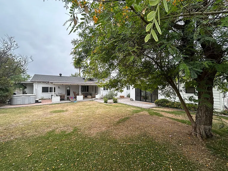 4016 E Avalon Dr — Photo 33