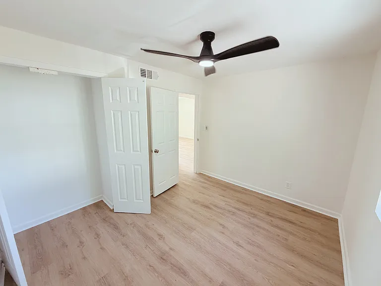 443 Dargan Pl SW — Photo 4