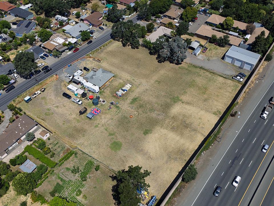 1st image of 2180 Corby Avenue