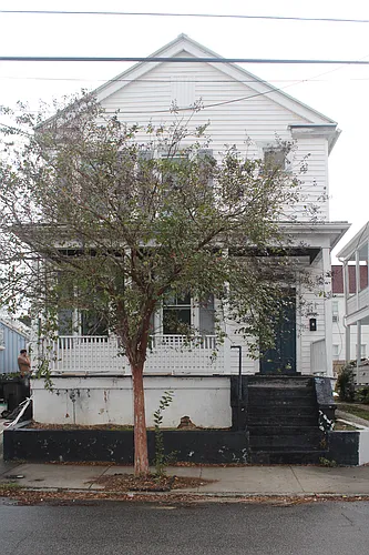 388 Huger St #A Photo 1