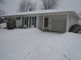 16 Sunset St, Buffalo, NY 14207
