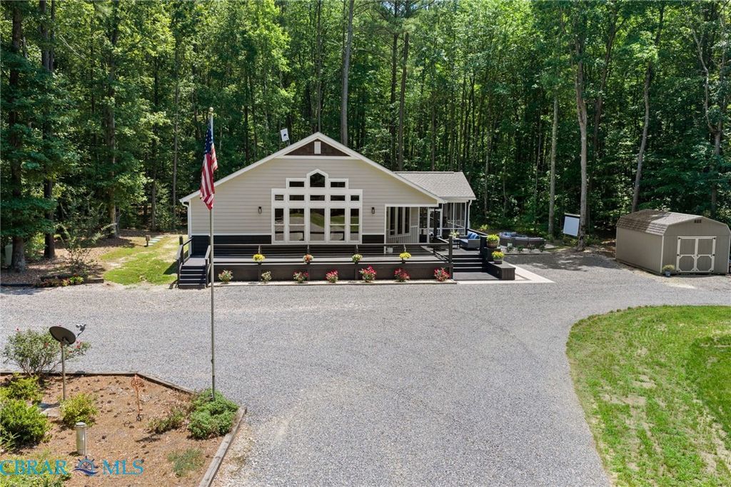 2631 Black Stump Rd, Weems, VA - View 2