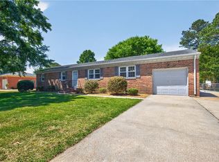 436 Fairfield Dr, Chesapeake, VA 23322