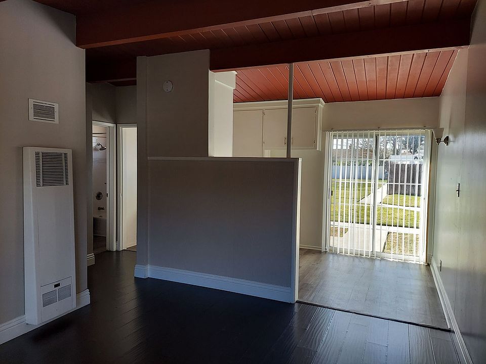 1st image of 16421-16441 Cornuta Ave #16431