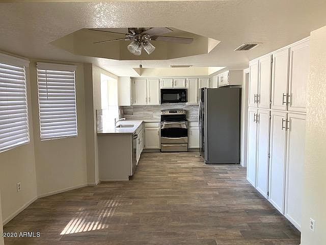 1st image of 5345 W Shaw Butte Dr