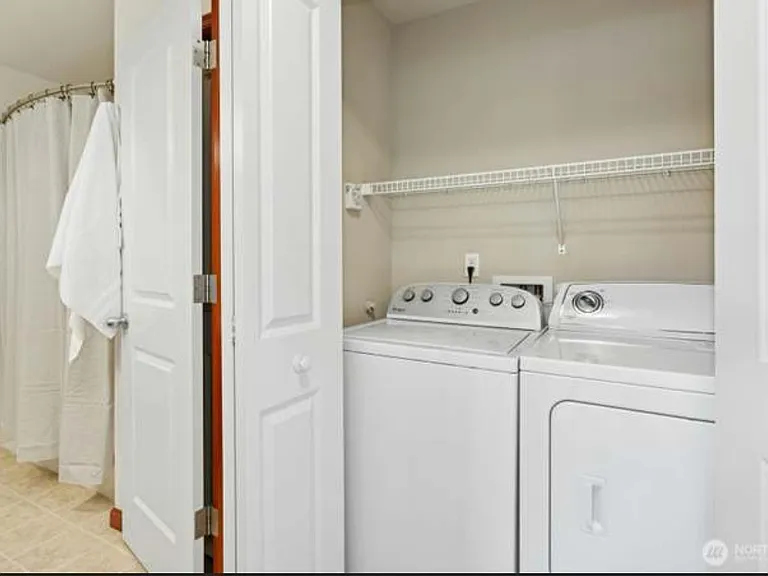 1447 NE 166th Ct #1 — Photo 20