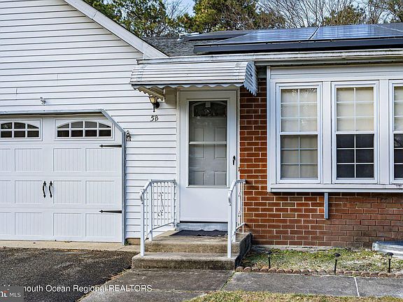 4th image of 5 Ardsley Ave