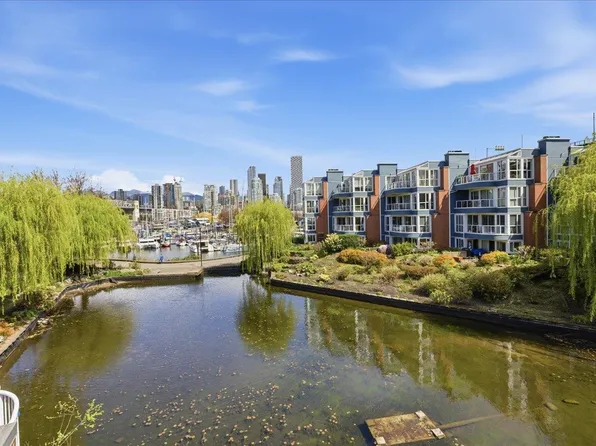 1523 Mariner Walk, Vancouver, BC V6J 4X9