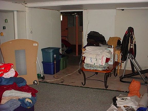 5th image of 27 Chateau Ct