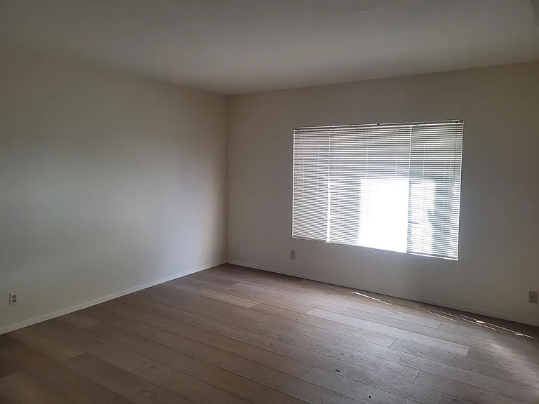 11308 Huston St #1 — Photo 14