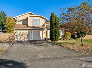 19821 122nd Street E, Bonney Lake, WA 98391