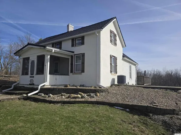 1560 Main St, Warsaw, IL 62379