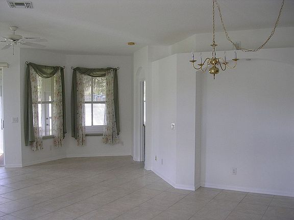 Great Room Dining Area
