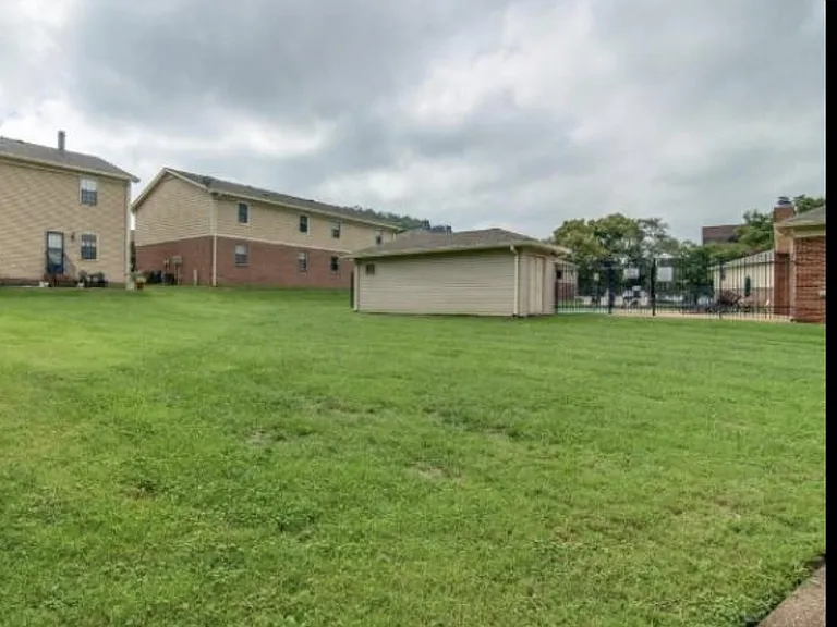 5710 Brentwood Trce — Photo 28