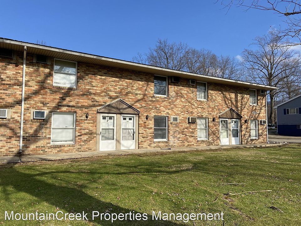 1st image of 1003 Walnut Ave #10