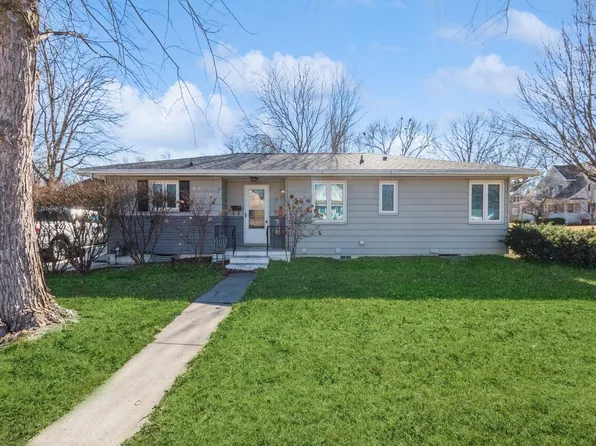 420-422 13th St, Ames, IA 50010
