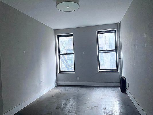 2nd image of 234 E 116th St #9