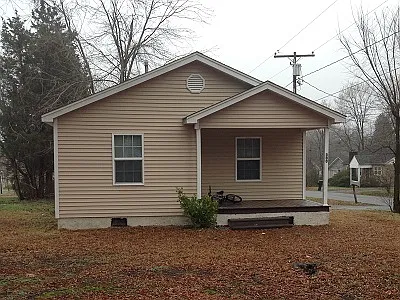 300 Earle Pl