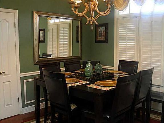 4th image of 102 Rosemont Pl