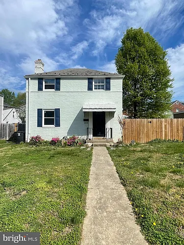 3313 6th St S Photo 1