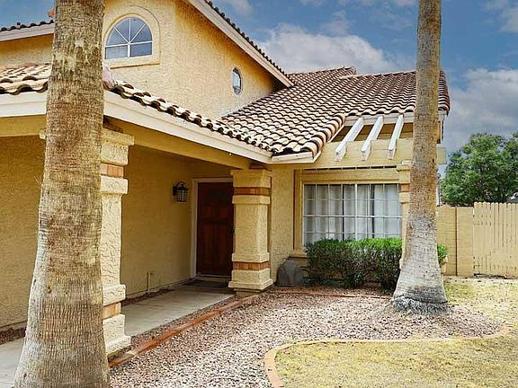3rd image of 4317 E SILVERWOOD Drive