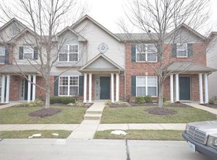 398 Montclair Tower Dr, Saint Charles, MO 63303