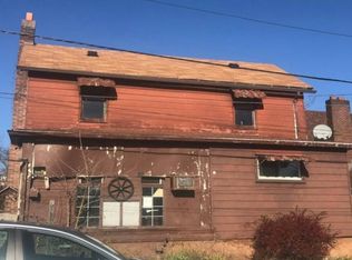 646 4th St, Donora, PA 15033
