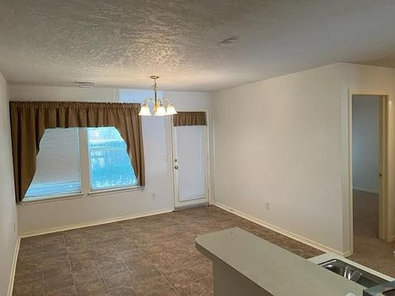 5th image of 1517 Eagle Dr