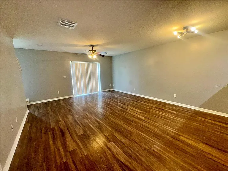 533 Cresting Oak Cir #79 — Photo 8