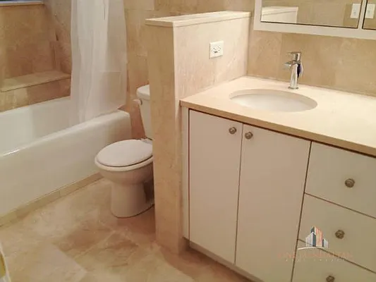 Rented by ONE Manhattan Real Estate | media 27