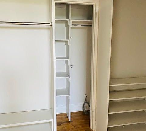 4th image of 111 7th St APT 415