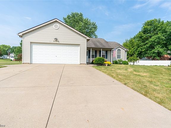 2nd image of 2045 Ellsworth Dr