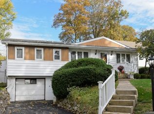 9 Calumet Ave, Rockaway, NJ 07866