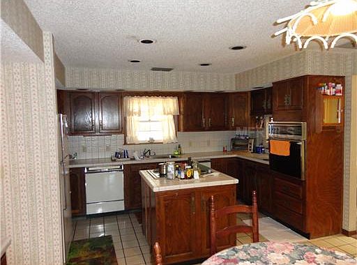 2nd image of 5433 Kings Mont Dr