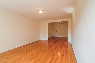 Rented by Hillel Realty Group