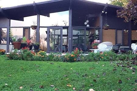 1st image of 394 Glen Ave