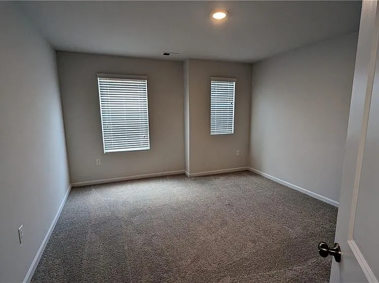 840 Point Place Dr — Photo 22