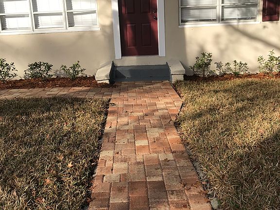 2nd image of 1606 Palmetto Ave