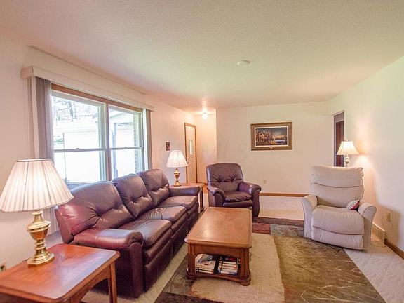 4th image of 2429 Audrey Dr