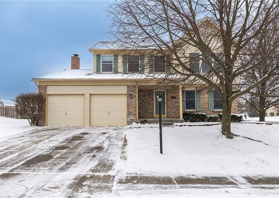 1st image of 924 Decker Dr