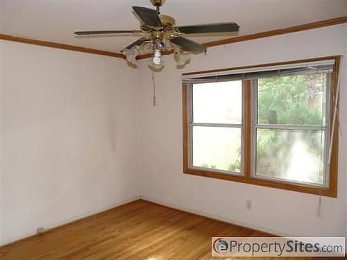 5th image of 5325 Cahuenga Blvd Unit B
