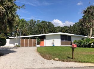 1658 Mandarin Rd, Naples, FL 34102
