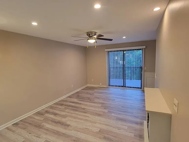 7819 Hills And Dales Rd NW — Photo 16