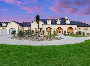 181 Sedgefield Trl, Fredericksburg, TX 78624